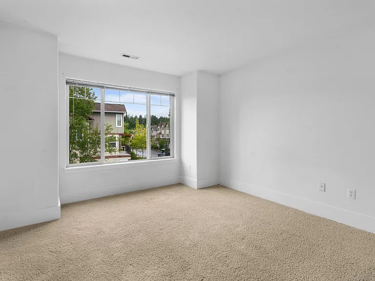 736 NW 118th Ave #102 — Photo 29