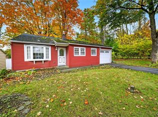 227 Weymouth Rd, Syracuse, NY 13205