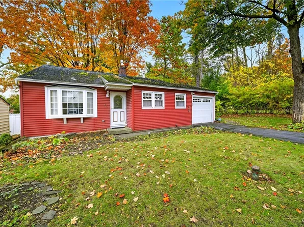 227 Weymouth Rd, Syracuse, NY 13205
