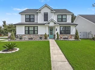 201 Whirlaway Dr, Moncks Corner, SC 29461