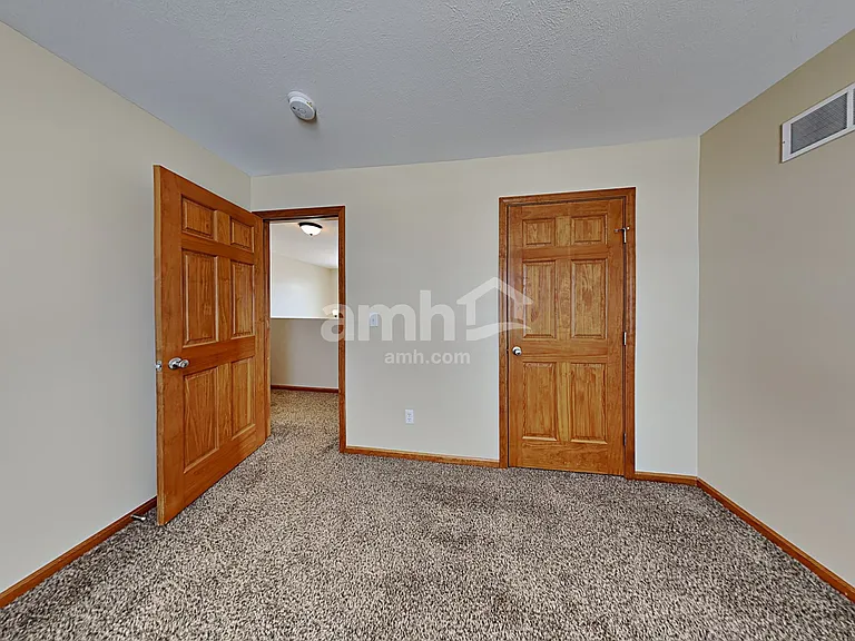 6715 Legacy Pointe Ct — Photo 23