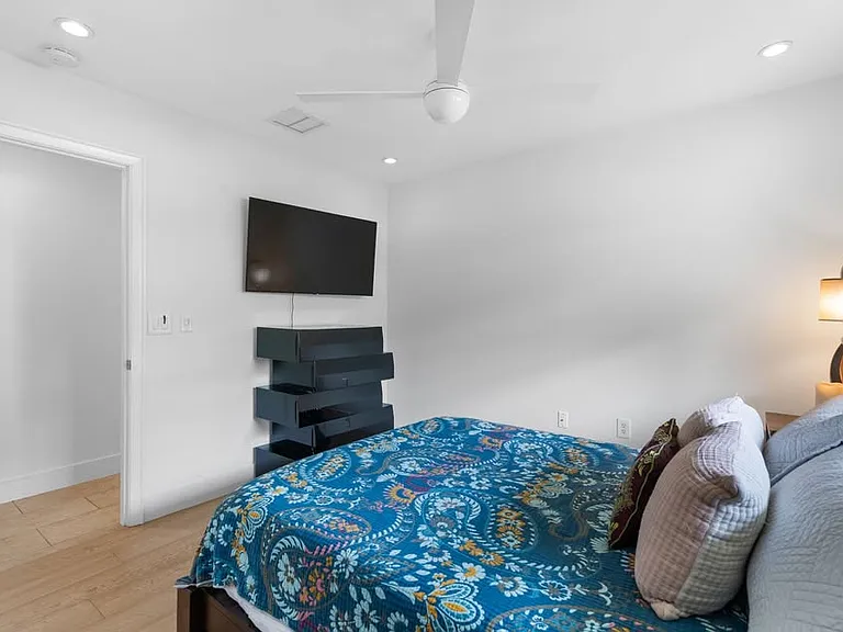 Alta Vista St — Photo 16