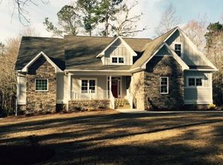 224 Ravenswood Dr, Hampstead, NC 28443