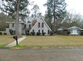 2300 Sunset Dr, Hattiesburg, MS 39402