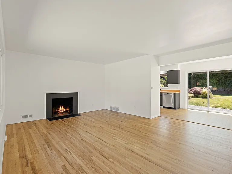6472 SW 46th Pl — Photo 12