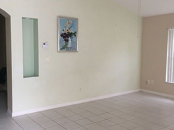 5th image of 13223 Chattanooga Ln