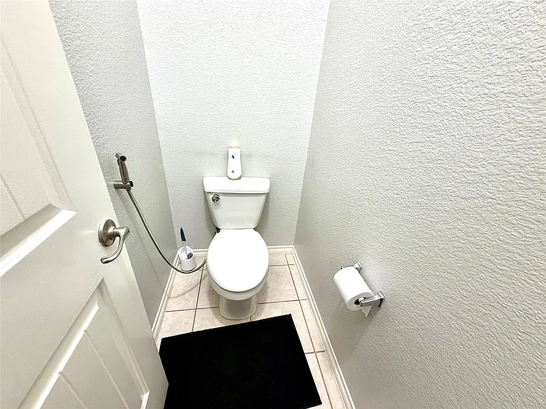 10312 Flat Creek Trl — Photo 20