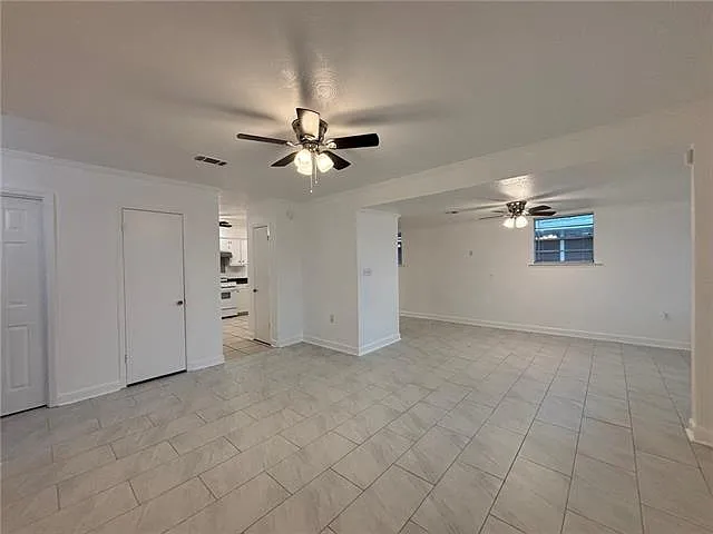 Building Photo - 1805 Redwood Dr