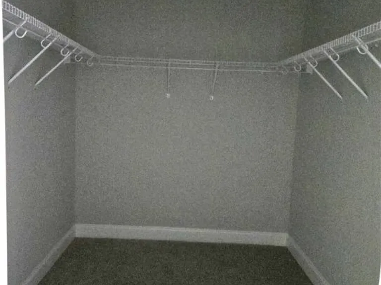 331 Lofton Dr — Photo 9