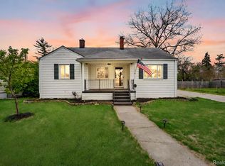 21421 Cyman Ave, Warren, MI 48091