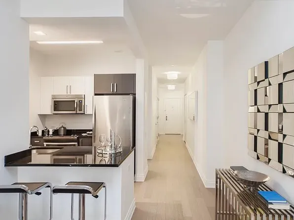 70 Pine St, New York, NY