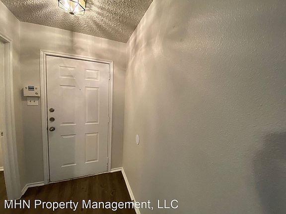 3rd image of 9422 Kenton Hl