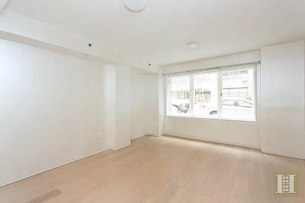 Rented by Halstead Real Estate | media 5