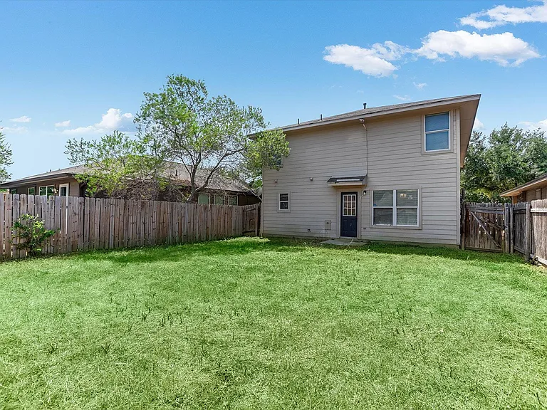 3303 Barksdale Dr — Photo 19