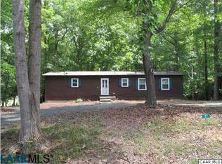 27 Out Of Bounds Rd, Palmyra, VA 22963