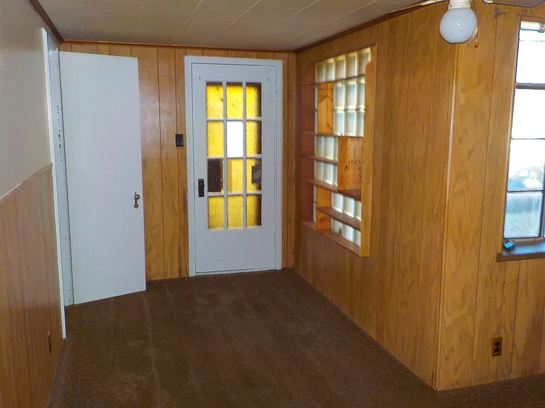 605 S 9th St — Photo 7