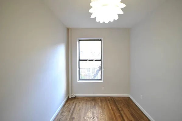 Rented by Yaffa Realty LLC | media 27