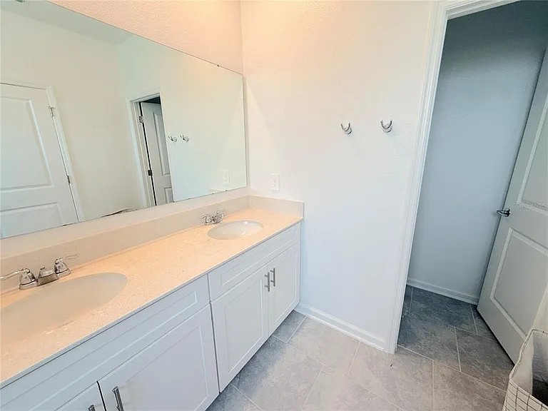 7509 Stone Creek Trl — Photo 12