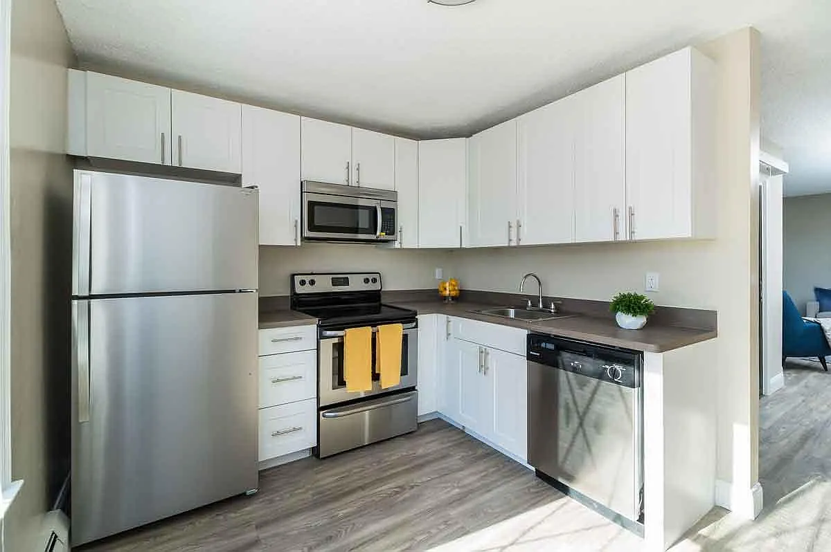 Prospect Pointe — Photo 3