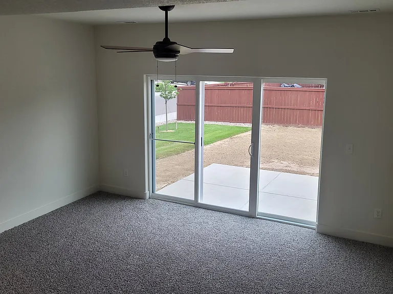 438 Halcyon Way — Photo 3