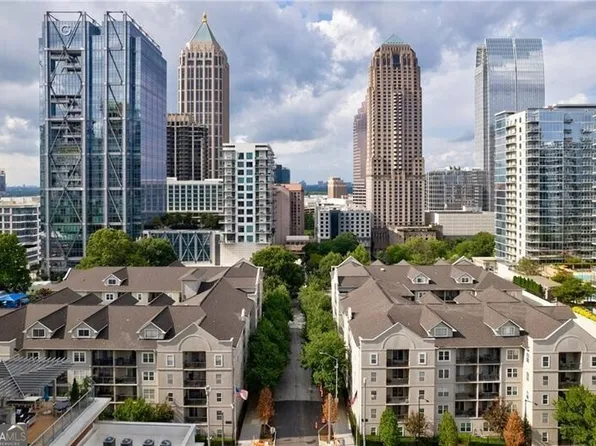 1074 Peachtree Walk NE Unit B114, Atlanta, GA 30309