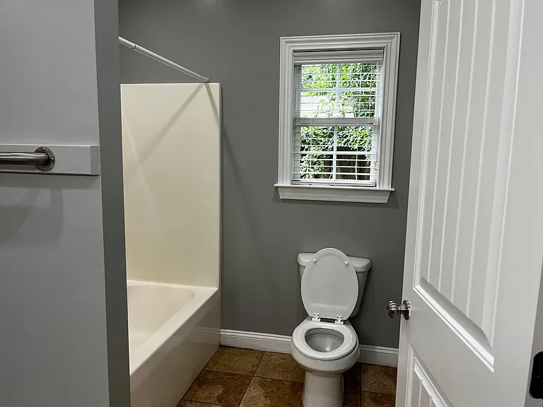 3485 Lenox Dr — Photo 18