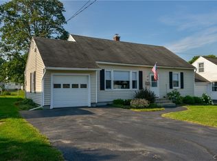 105 E Clover Rd, Syracuse, NY 13219