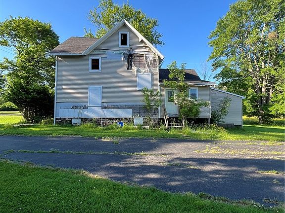 5th image of 6705 E Townline Rd