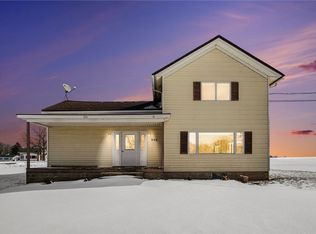 346 Lake Rd E, Hamlin, NY 14464