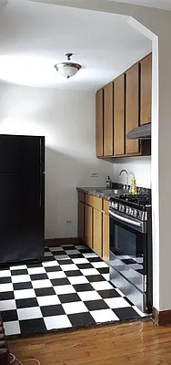 Rented by Simcha Halpert, LREB | media 13