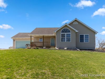 8106 Bliss Rd, Lake Odessa, MI, 48849