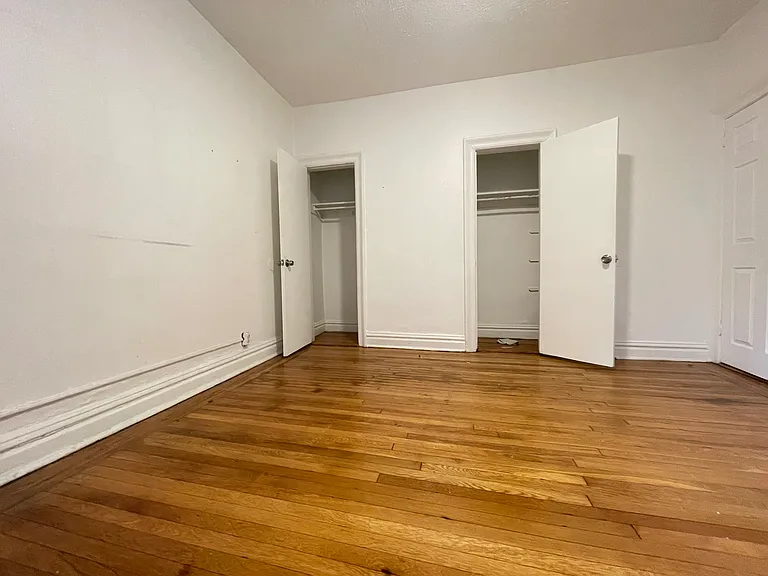 17 Gifford Ave #13E — Photo 6