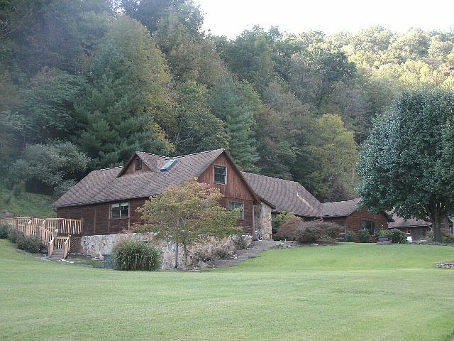 1st image of 154 Tollie Ln