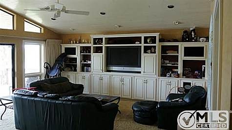 5th image of 2510 Shoreline Dr