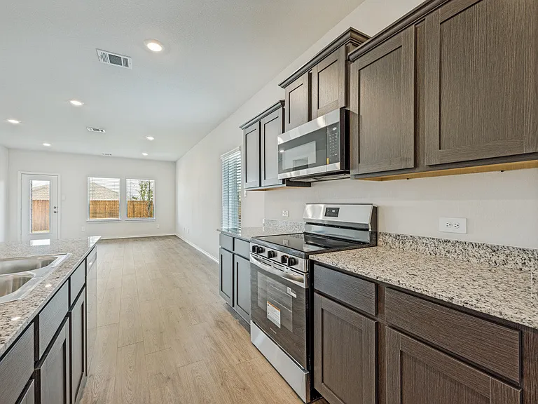 3417 Tomahawk Dr — Photo 4