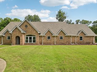 251 Edward St, Springtown, TX 76082