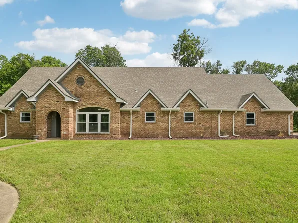 251 Edward St, Springtown, TX 76082