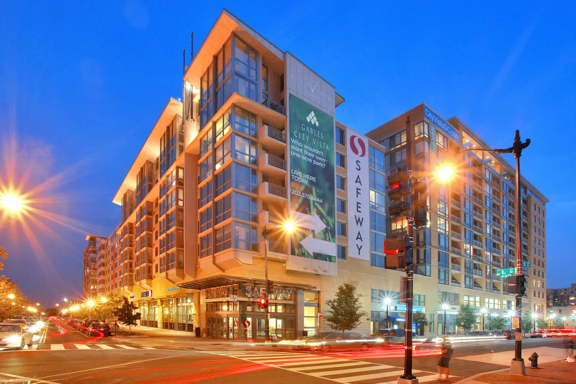 Gables City Vista Exterior