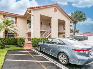 3041 Holiday Springs Blvd APT 104, Margate, FL 33063