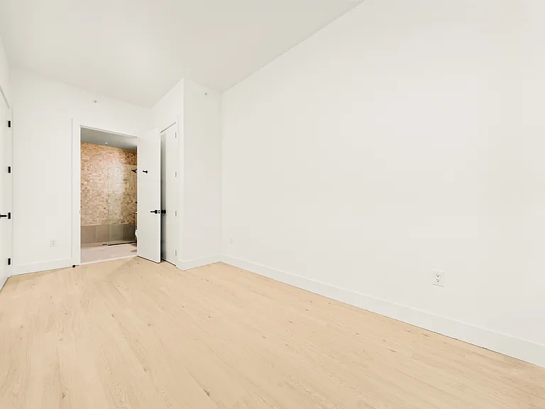 733 Lincoln Pl #1205 — Photo 6