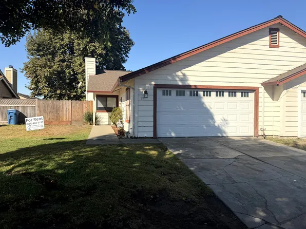 51 Julia Ave, Salinas, CA 93906