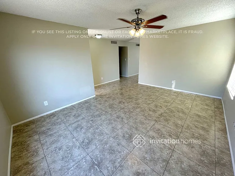 5629 W Puget Ave — Photo 2