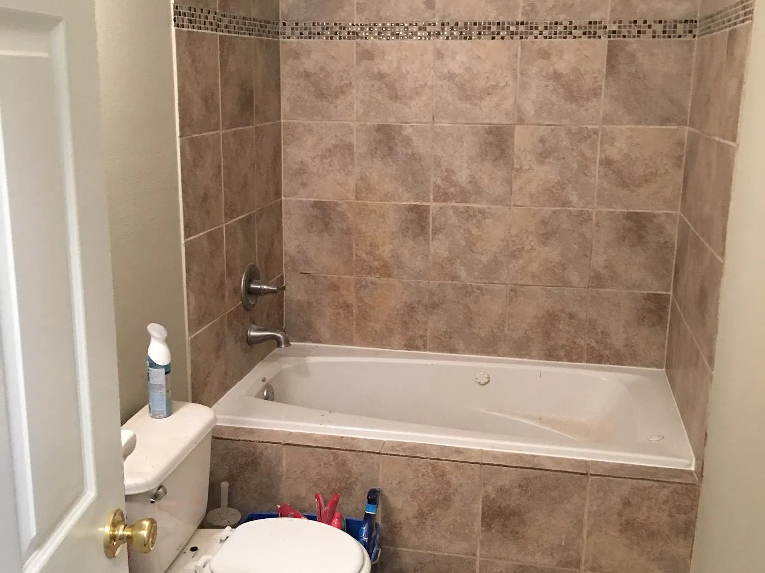 2 bed, 936 sqft, $1,200 — Photo 4