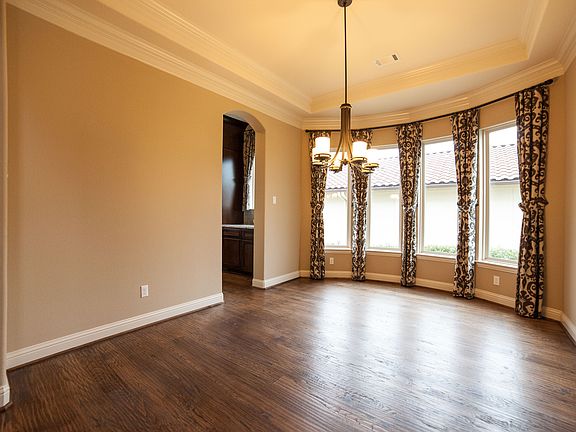 3rd image of 4405 Sansone Dr