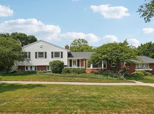 800 Emerson Ave, South Milwaukee, WI 53172
