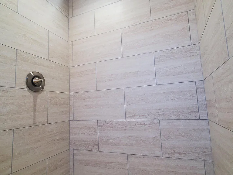 916 1st St N #6 — Photo 5