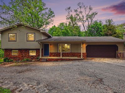 8770 Pettysville Rd, Pinckney, MI, 48169