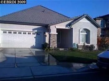 18 Matisse Ct photo 1
