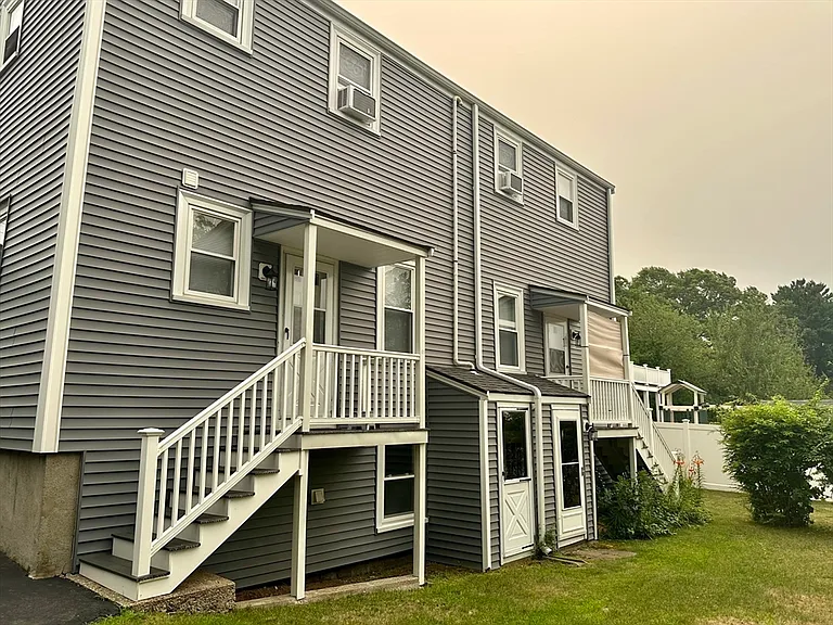 9 Norton St #3 — Photo 11