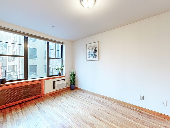 5th image of 265 W 87th St APT 5D